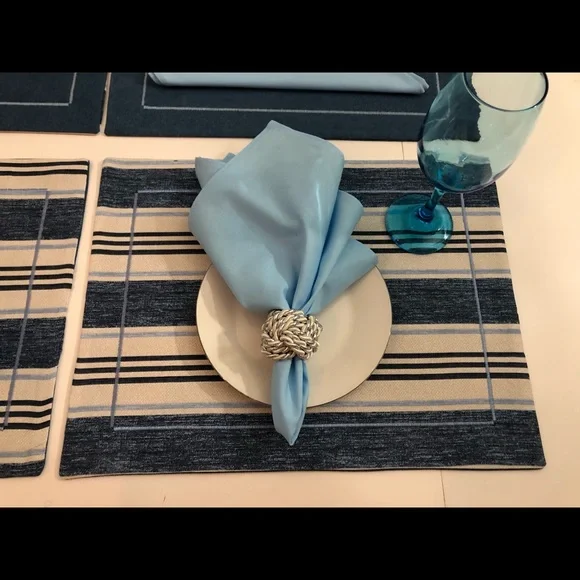 Placemats - Picture 8 of 15